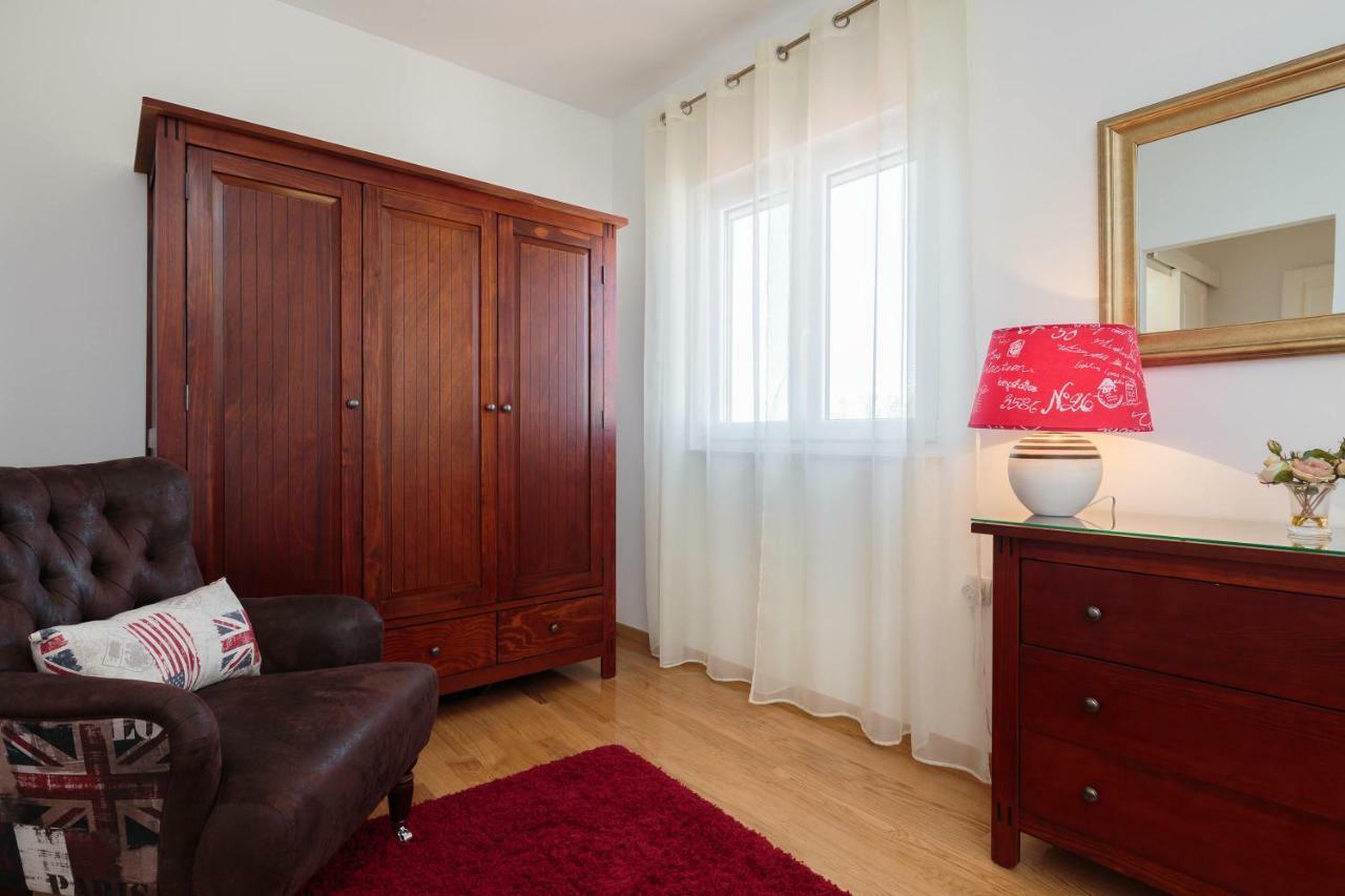 Holiday Home Brac Supetar Εξωτερικό φωτογραφία