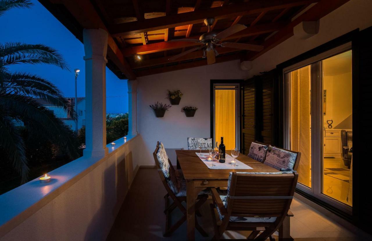 Holiday Home Brac Supetar Εξωτερικό φωτογραφία