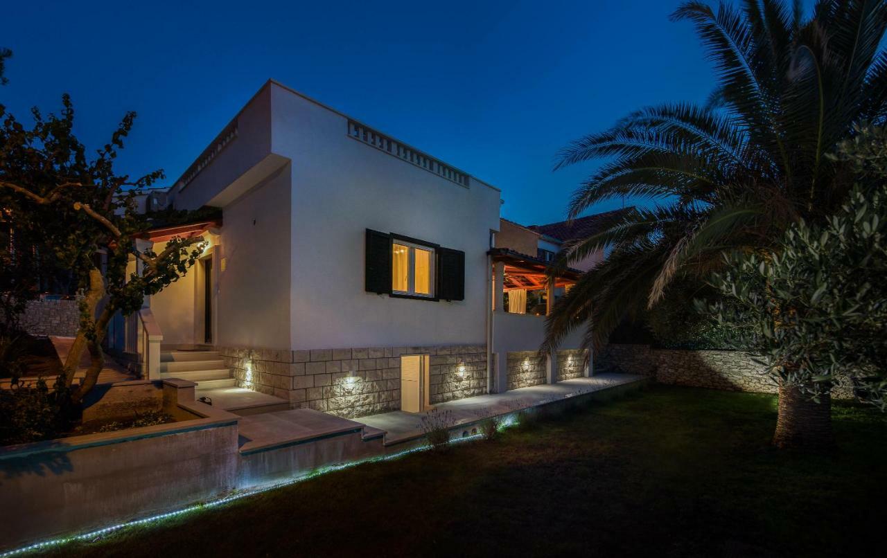 Holiday Home Brac Supetar Εξωτερικό φωτογραφία
