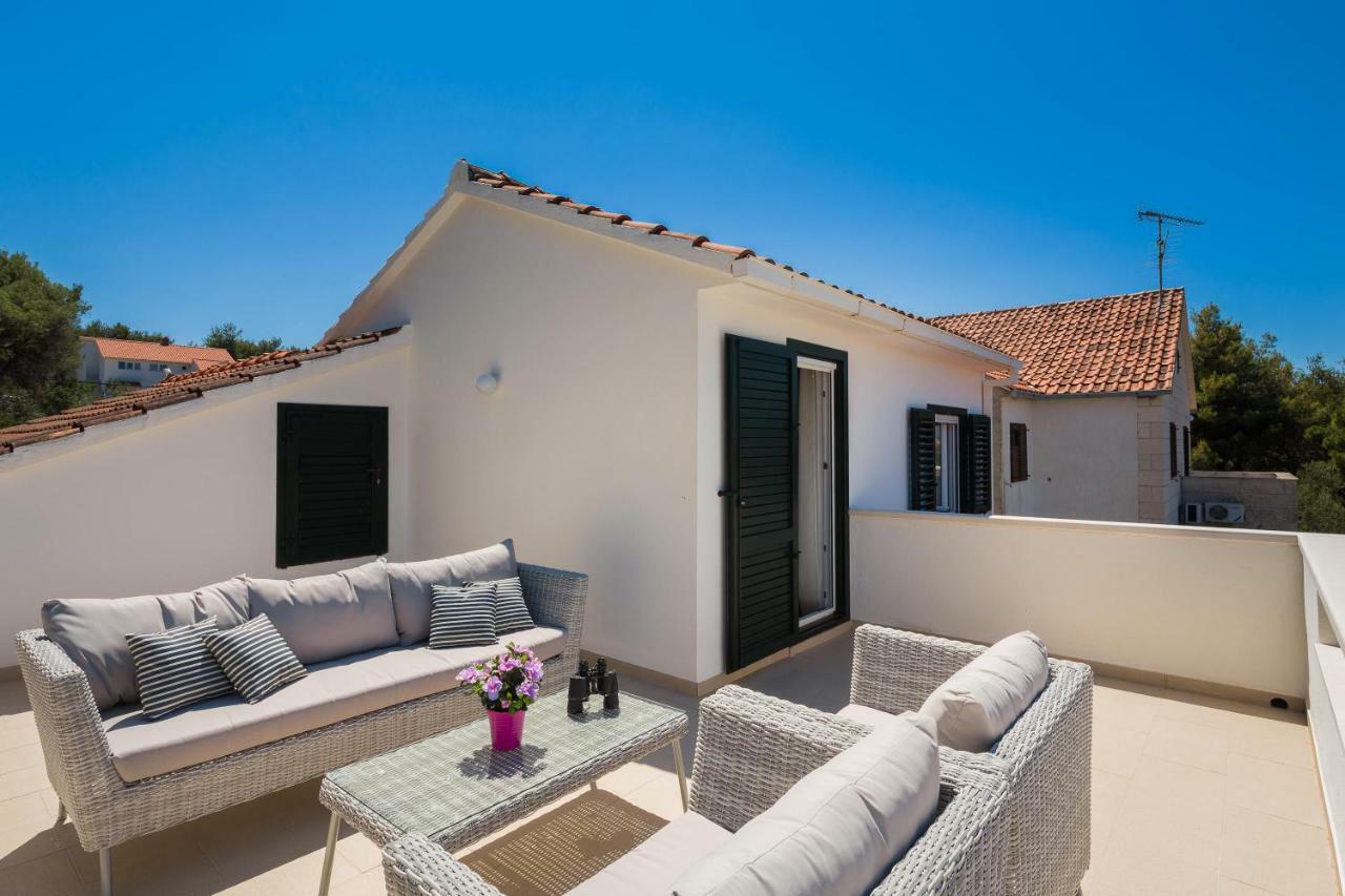 Holiday Home Brac Supetar Εξωτερικό φωτογραφία