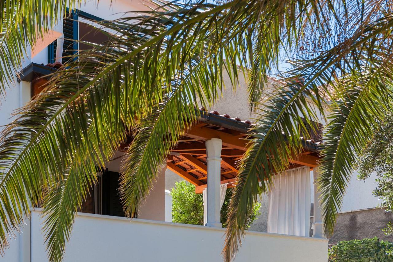 Holiday Home Brac Supetar Εξωτερικό φωτογραφία
